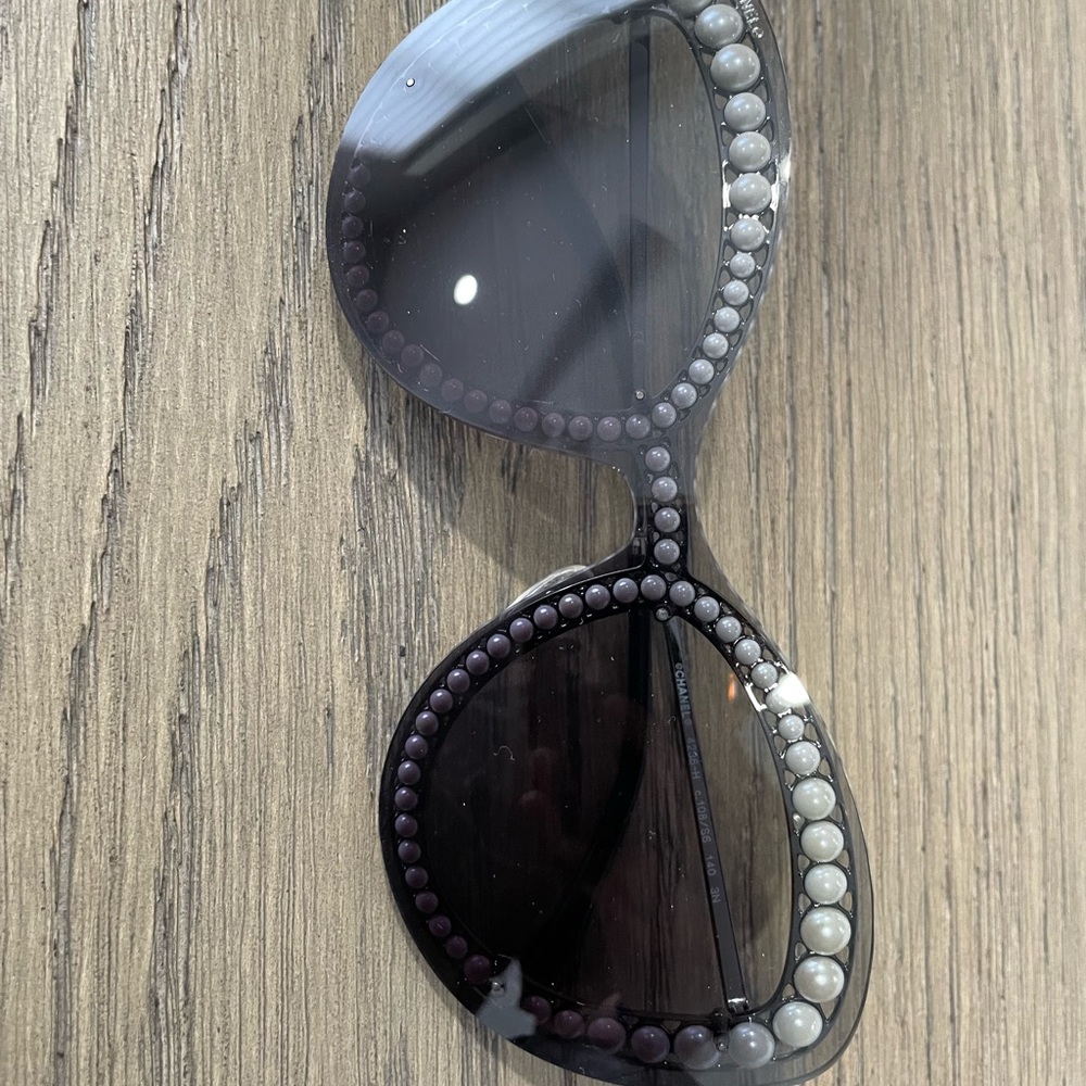 Authentic chanel sunglasses
